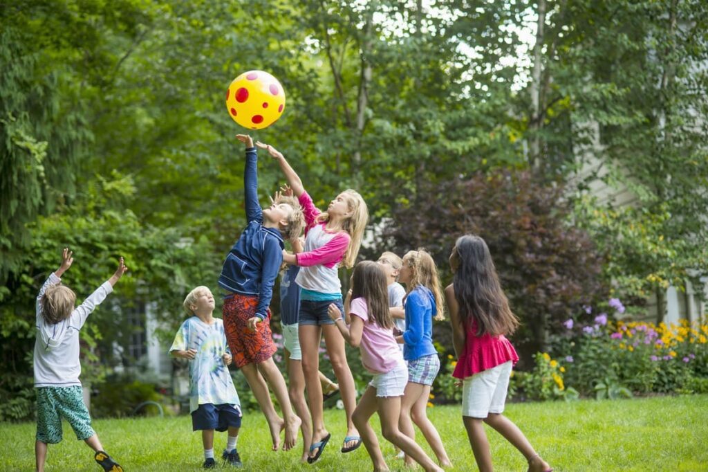Ideas de actividades deportivas al aire libre para diferentes edades
