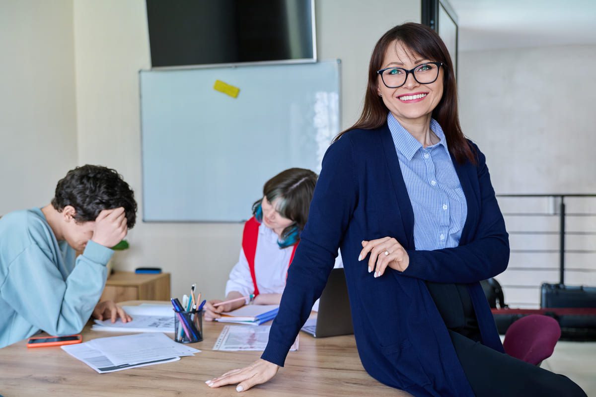 Imagen destacada de “Cómo elaborar un manual de procedimientos para la gestión escolar”