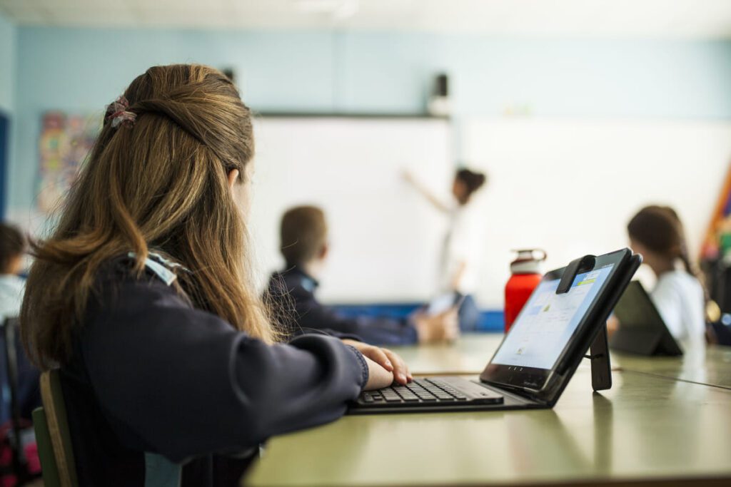 Ventajas de las aplicaciones digitales en el trabajo por competencias