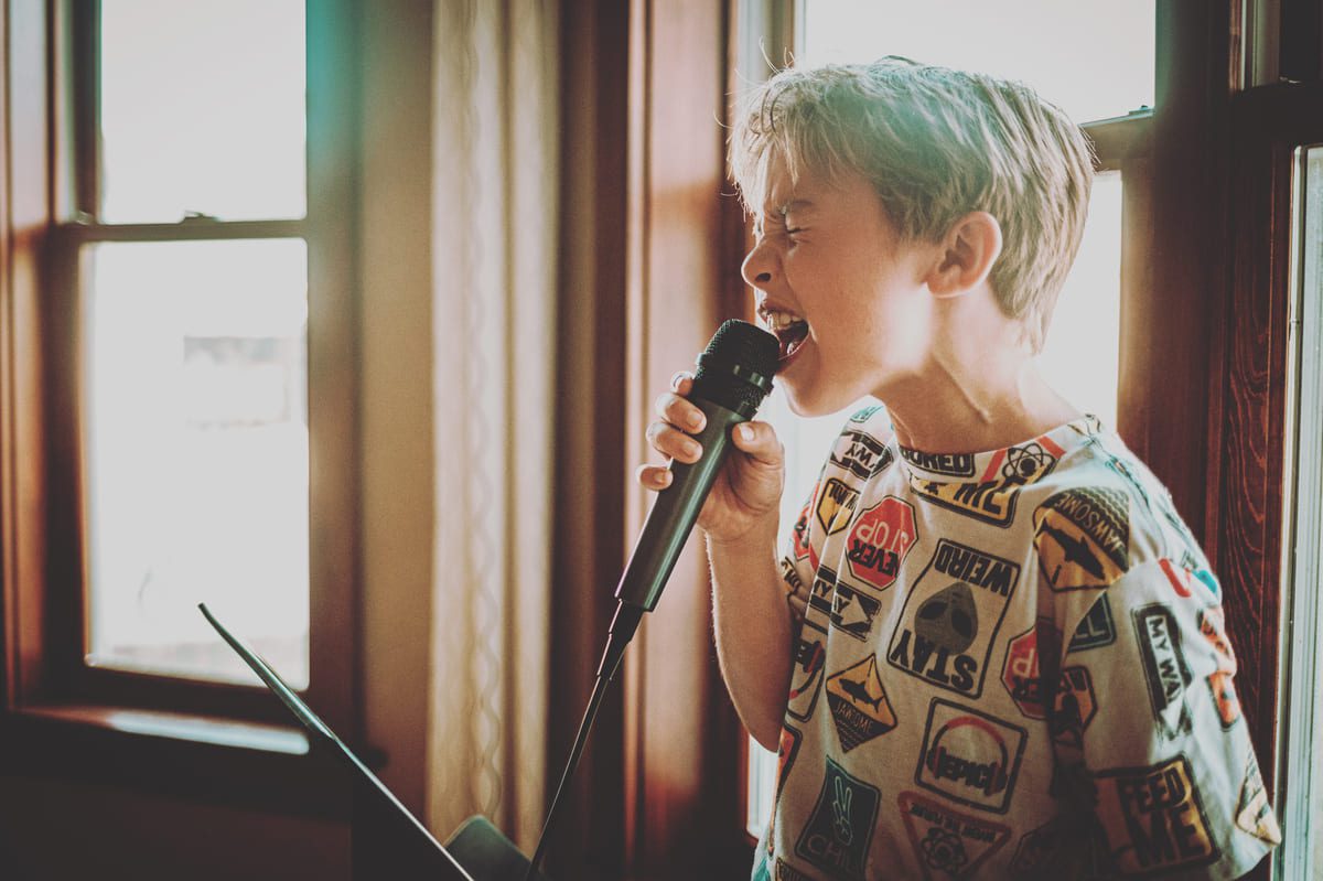 Imagen destacada de “Aplicación de la musicoterapia en alumnado con TDAH y TEA en Primaria”