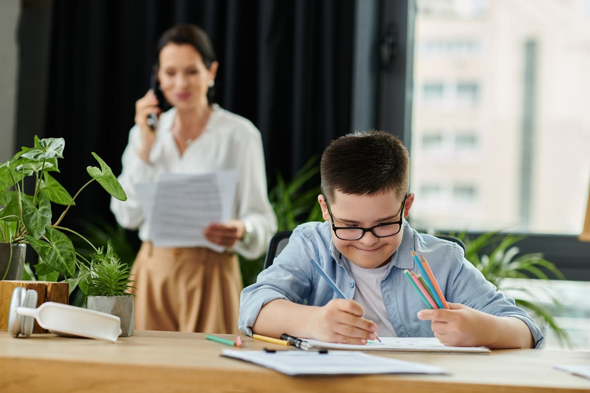 Imagen destacada de “Estrategias para adaptar el currículo a estudiantes neurodivergentes”