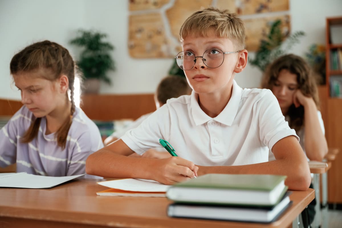 Imagen destacada de “Cómo trabajar la creatividad avanzada en niños superdotados”